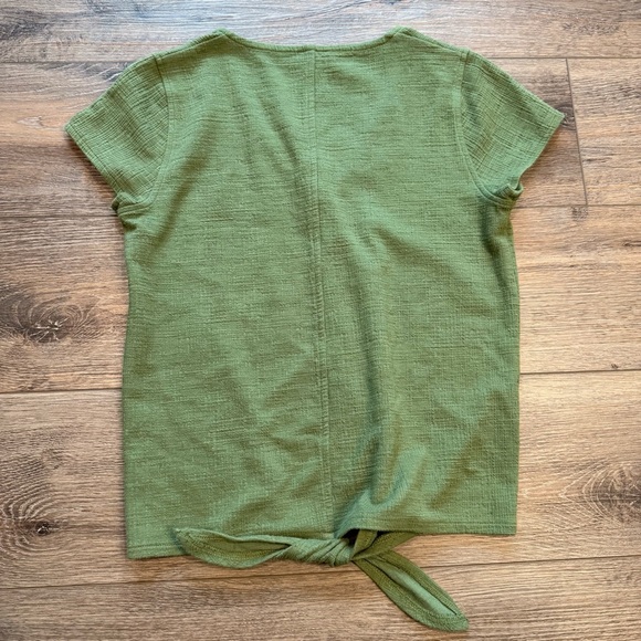 J. Crew Olive Green Button-Front Tie Crop Top - Picture 2 of 5
